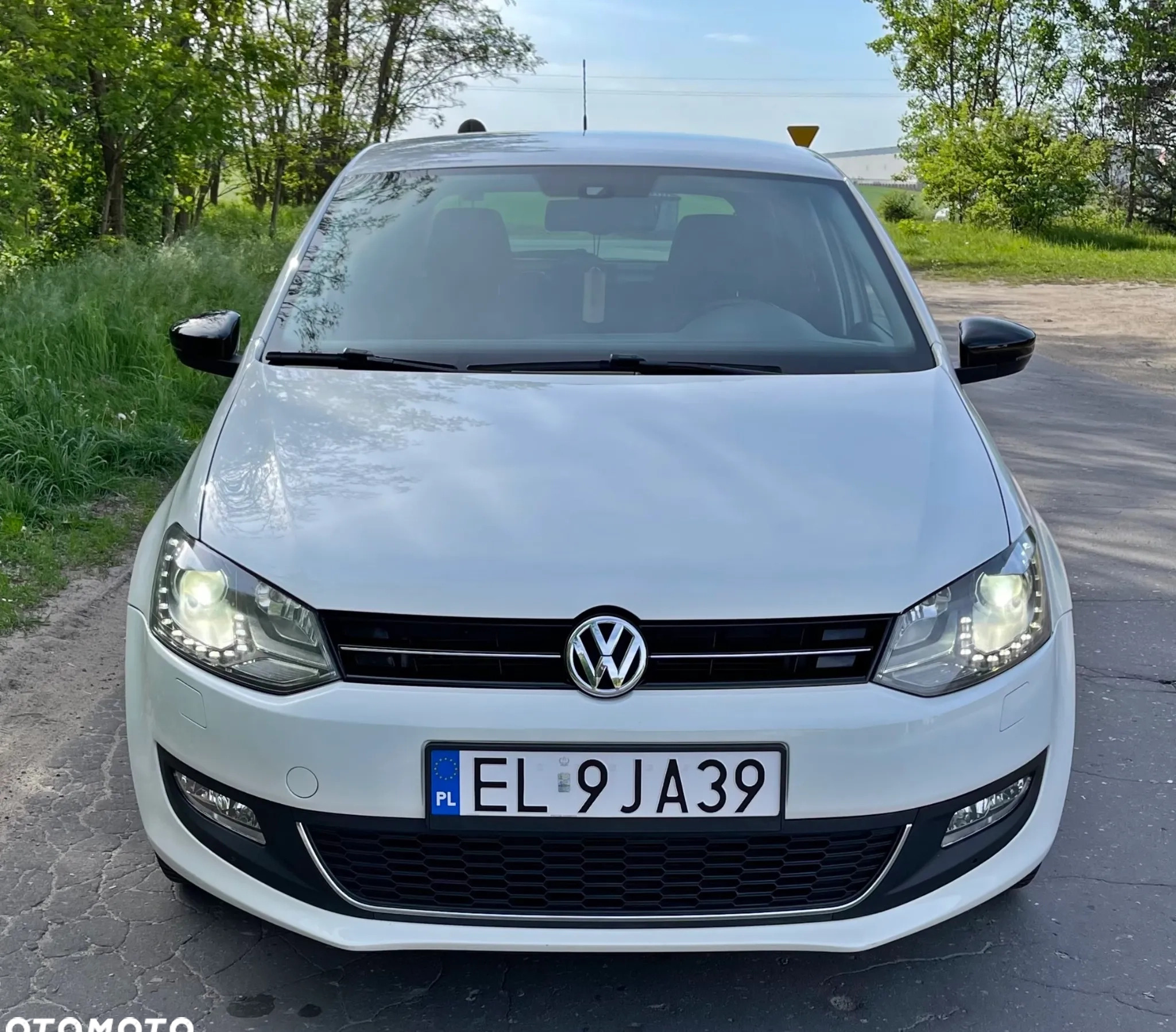 Volkswagen Polo cena 22900 przebieg: 234000, rok produkcji 2012 z Zgierz małe 497